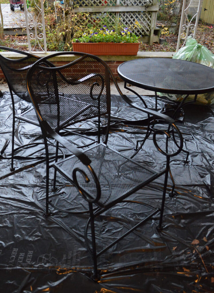 Restore metal outdoor furniture to "like new"